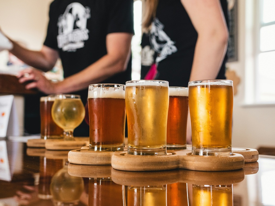 Cervejarias de Lisboa: Vai uma "imperial" ? Um "fino" ou "caneca" ? - Cultura, Portugal: Cervejarias de Lisboa. Veja ...