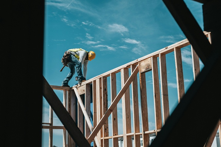 Construção residencial na UE sobe 48,2% em uma década (Eurostat 2015-2025) - Espanha, Europa, Itália, Portugal, Economia: O preço da construção de novos edifícios residenciais na Uni...