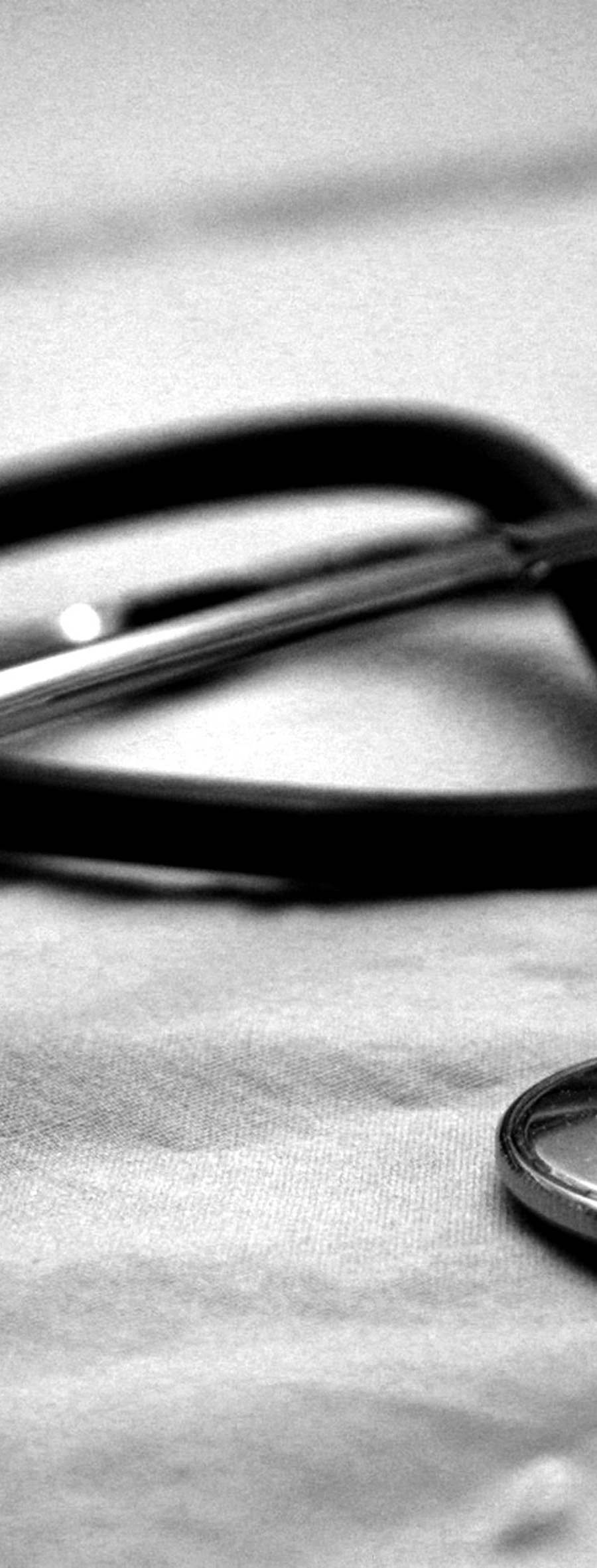 Medicina em Portugal: Um terço dos médicos com menos de 35 anos e presença crescente de profissionais brasileiros